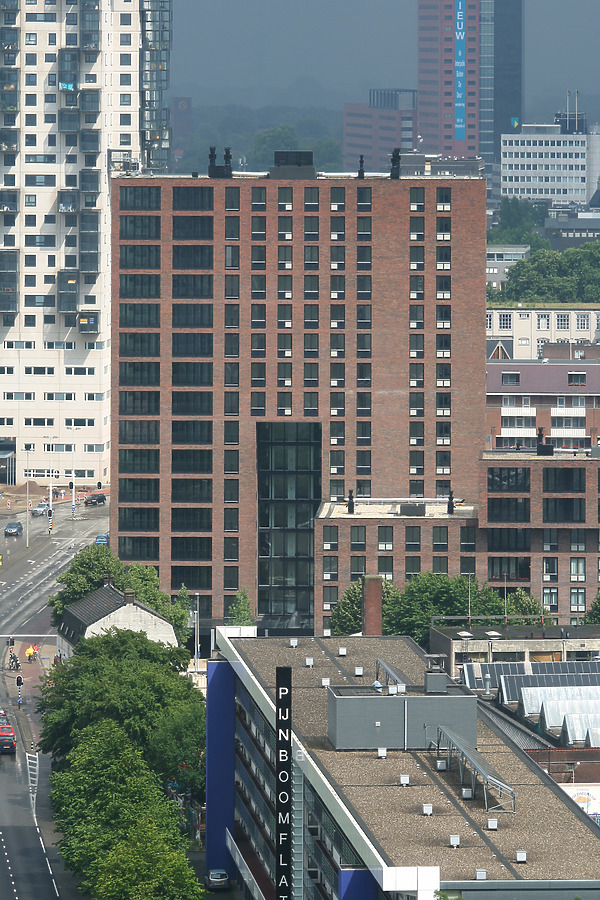 HollandCarré by Michiel van Dijk