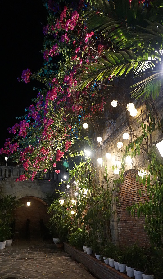 Plaza San Luis by Ryan Hildebrand