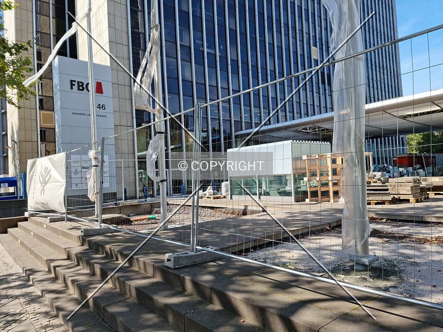 Frankfurter Büro Center by Nephilim
