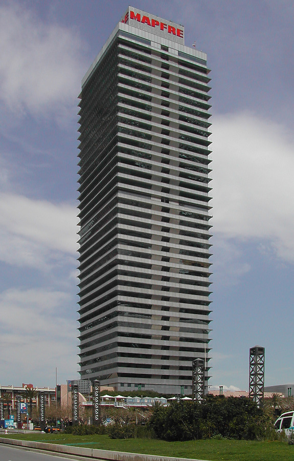 Torre Mapfre by David Guija