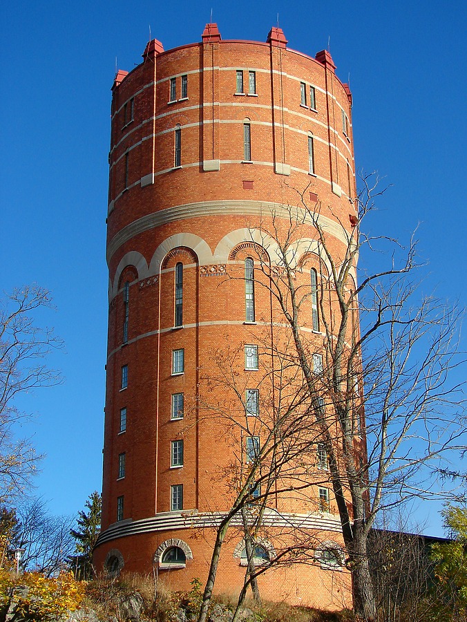 Gamla Vattentornet by Robin Spetz