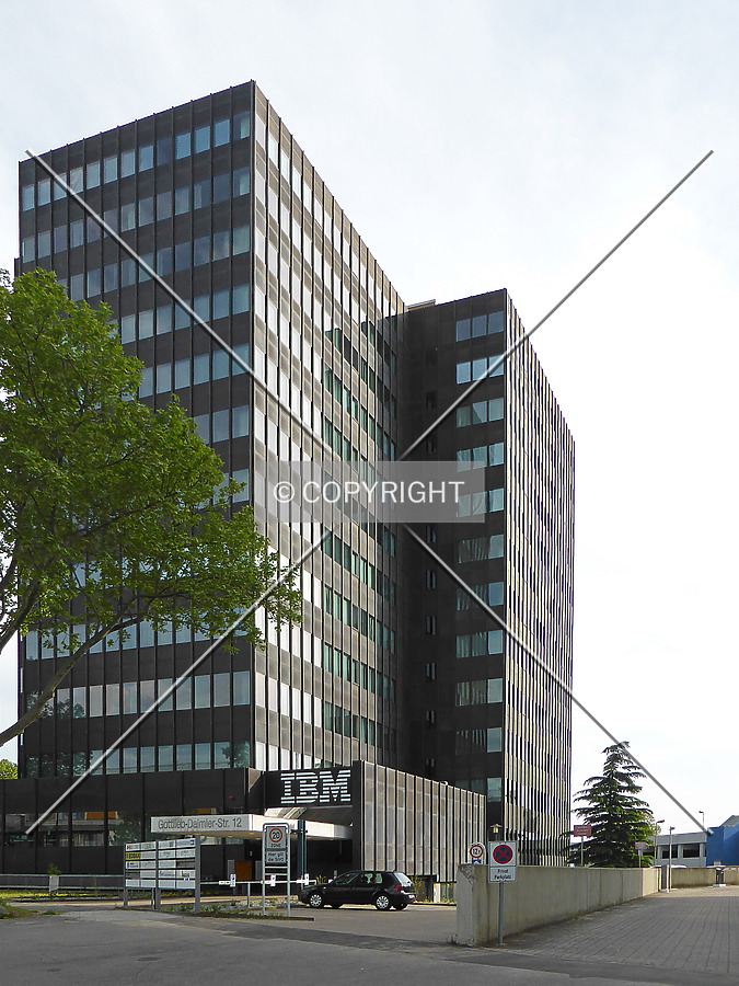 IBM Niederlassung Mannheim by Nephilim