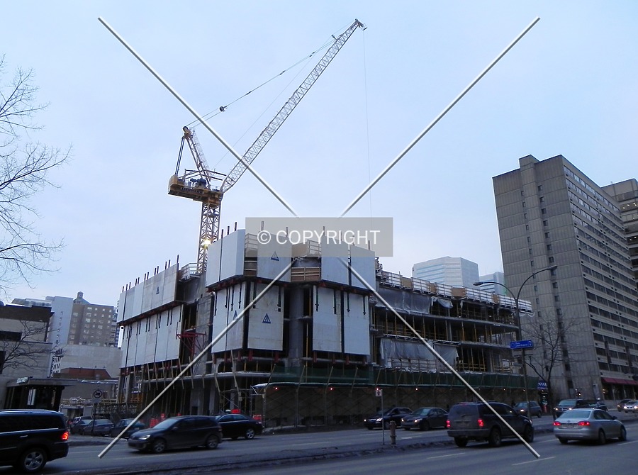 Le V by Florian Barbier