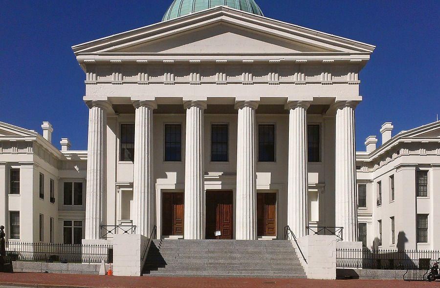 Old Courthouse by Ryan Hildebrand