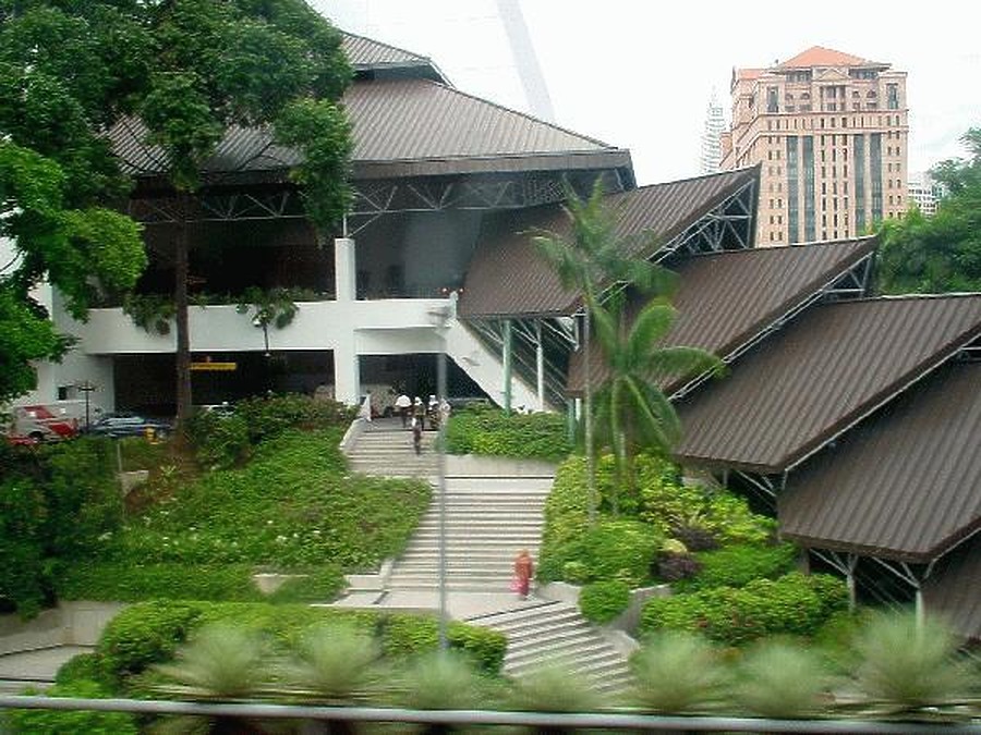 Menara Maybank by Edmund Teo