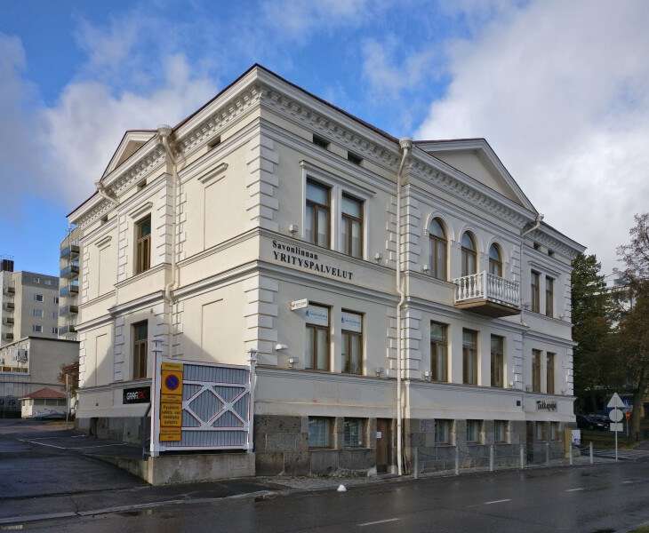 Puistokatu 1