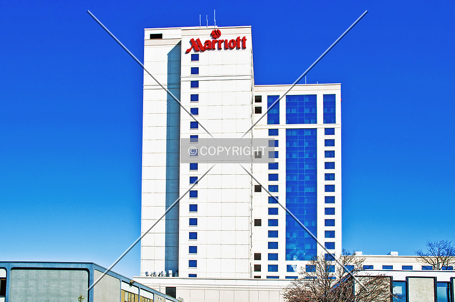 Anchorage Marriott Downtown by Jorge Molina