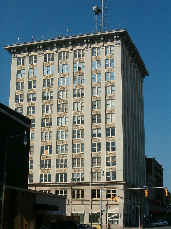 The Bell Lofts by Rodney Gunn