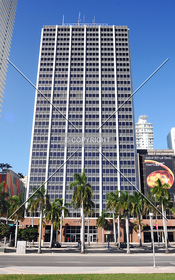 New World Tower by Jorge Molina