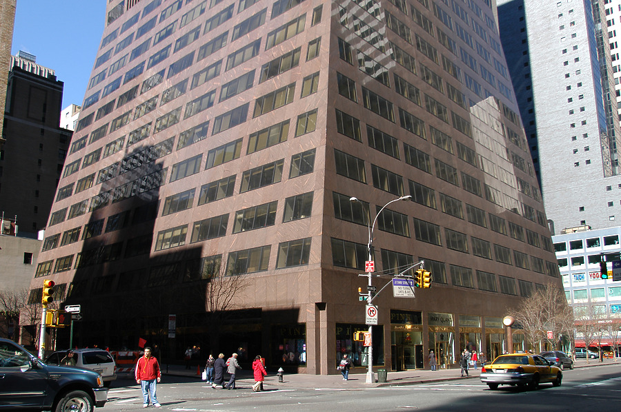 520 Madison Avenue by Scott Murphy