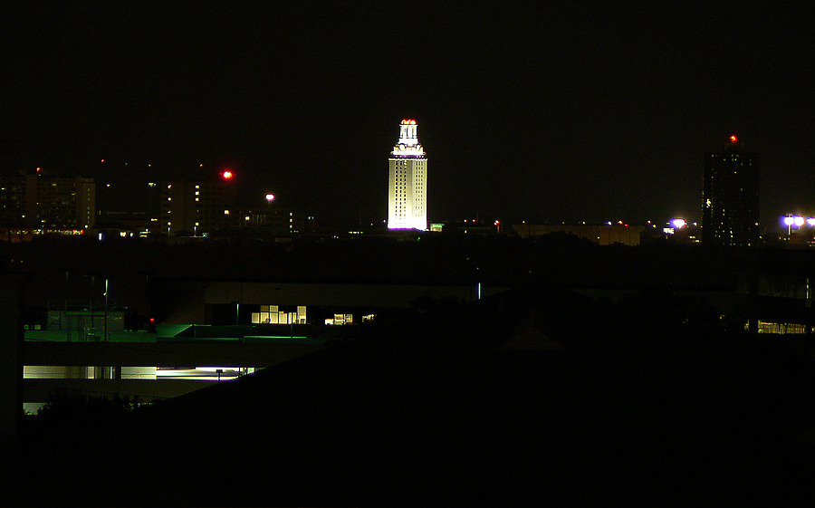 University of Texas Tower by Kevin Lehnhardt