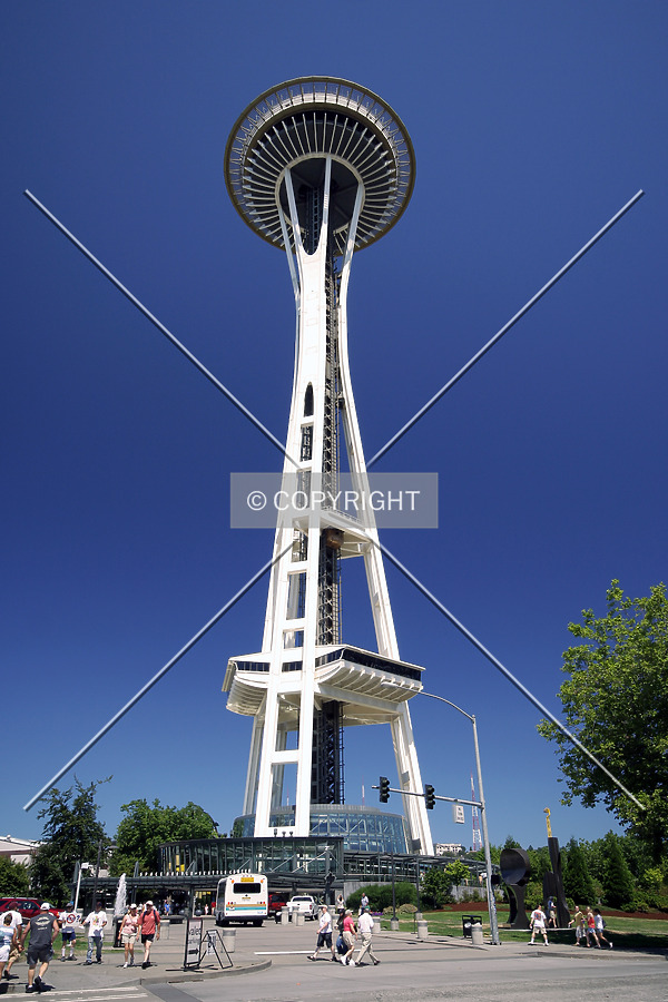 Space Needle by Serdica