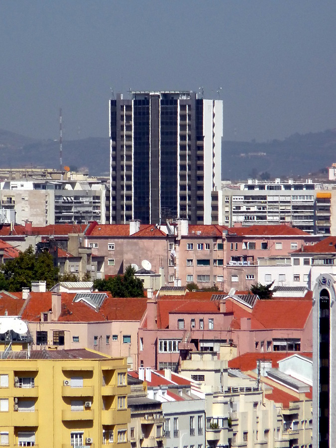 Edifício da REN by Robin Spetz