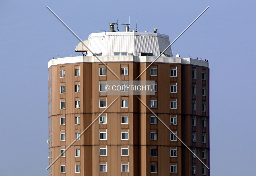 Arlington Court Apartments by Chris Patriarca