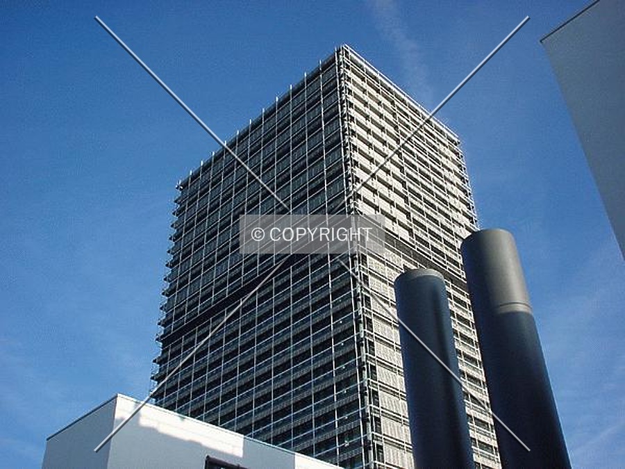 UN-Hochhaus by Nephilim