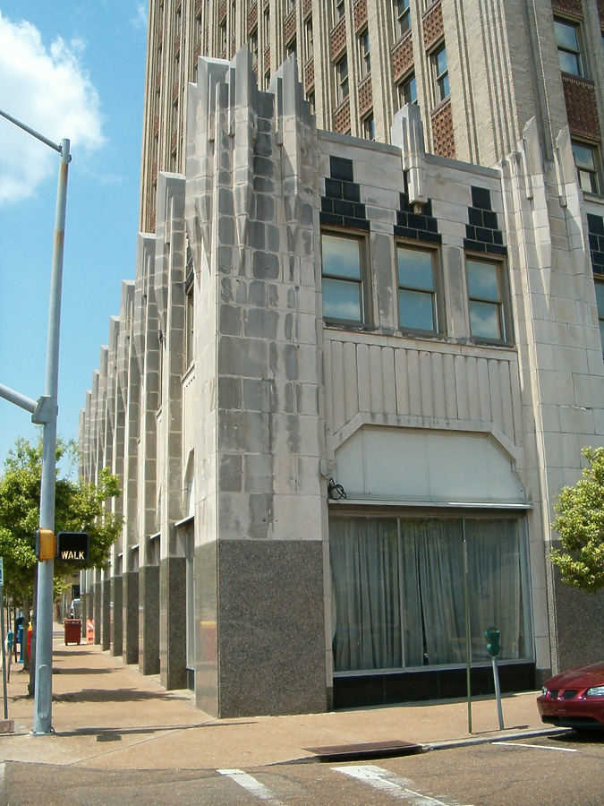 Standard Life Building by Rodney Gunn