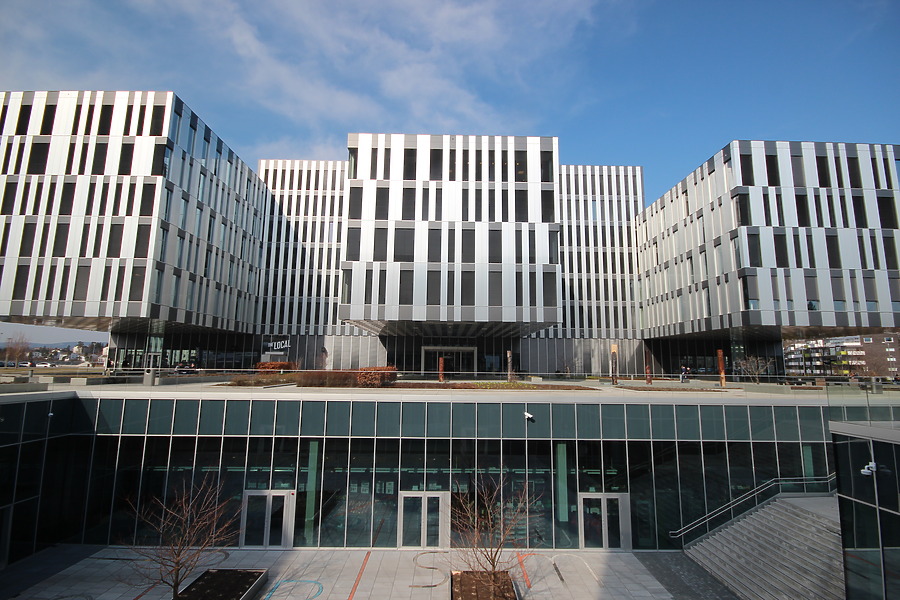 Akerkvartalet A by Kjetil Balog