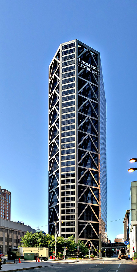 One US Bank Plaza by Ryan Hildebrand