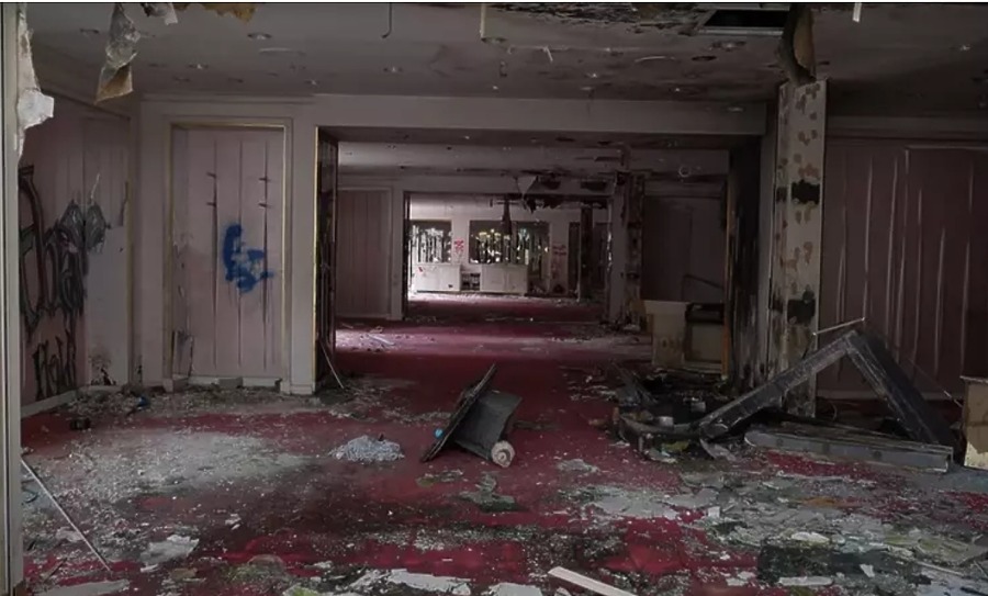 Jamestown Mall by Ruin Road via YouTube