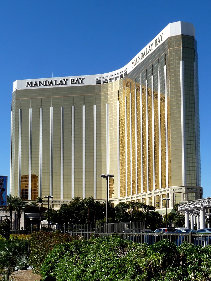 Mandalay Bay Hotel & Casino by Robin Spetz