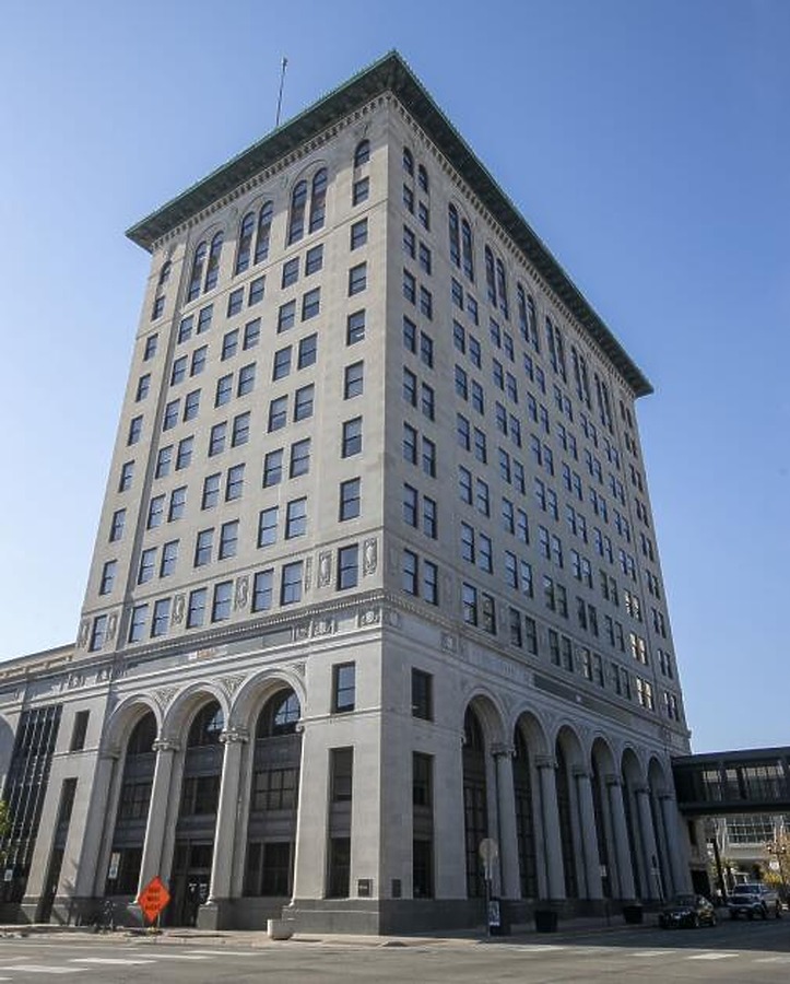 US Bank Building by Savannah Blake/The Gazette
