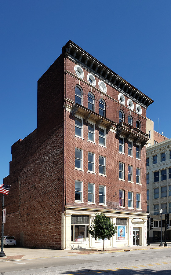 Dodd Building by Ryan Hildebrand