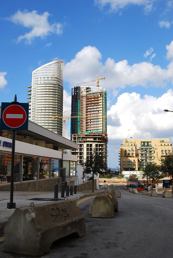 Four Seasons Hotel by Nareg Karamanoukian