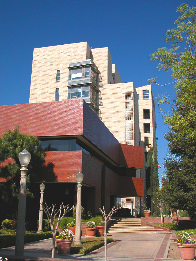 Fresno United States Courthouse by Jim Schwartz