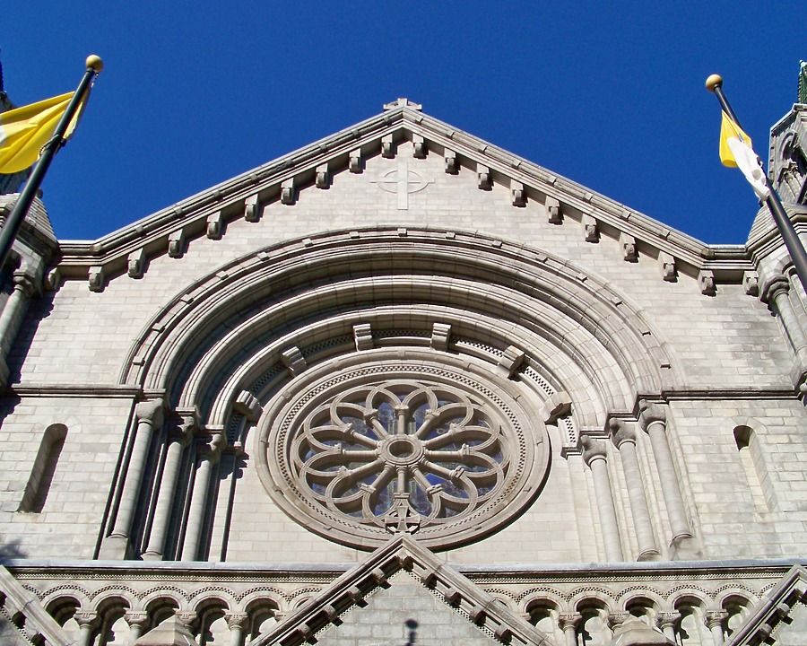 Cathedral Basilica of Saint Louis by Ryan Hildebrand
