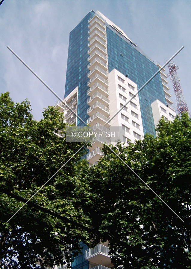 Torre Unión by Maximiliano Buono