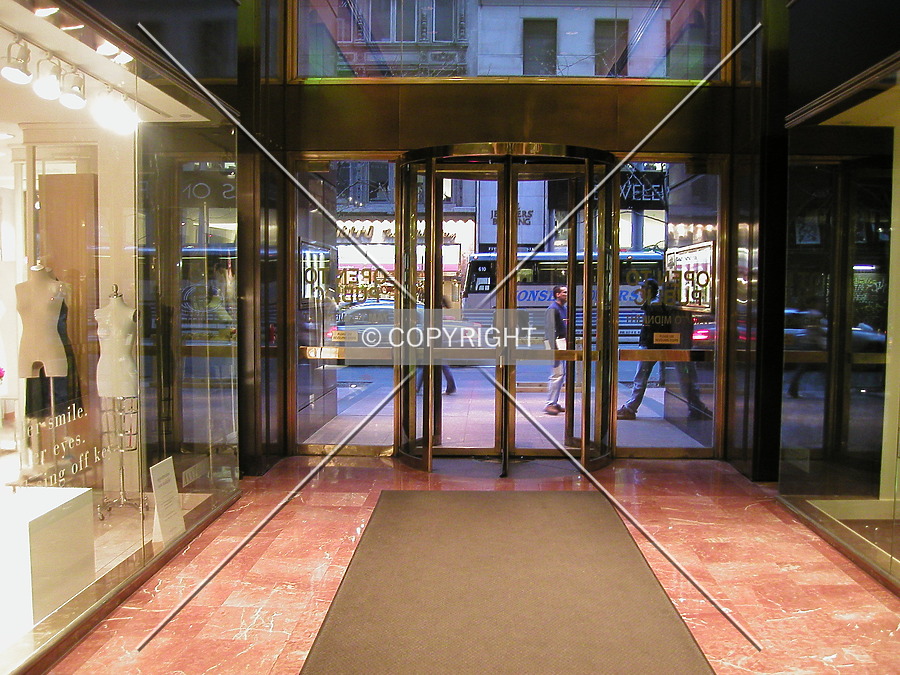 575 Fifth Avenue by Nephilim