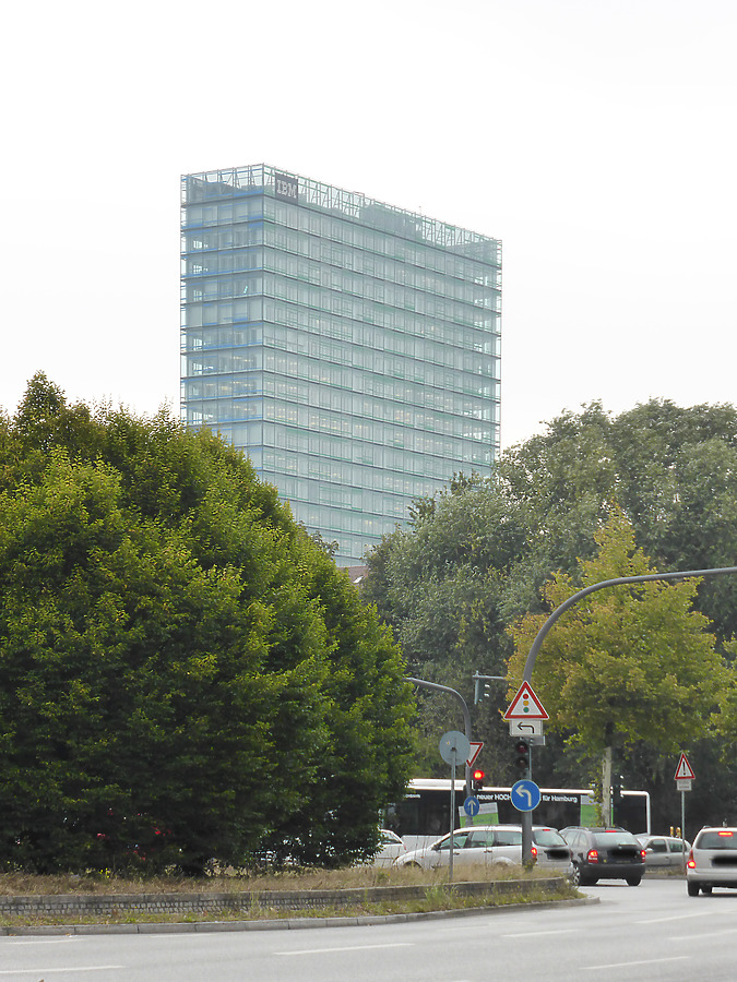 Berliner Tor Center I by Der Hamburger