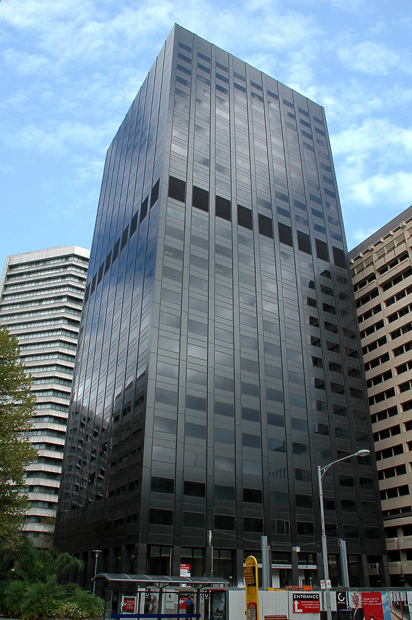 Grenfell Centre by John Bek