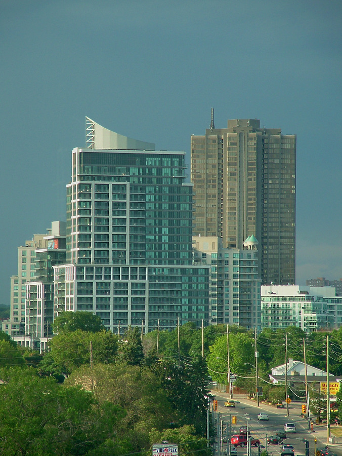 Palace Pier by Pedro Marcelino