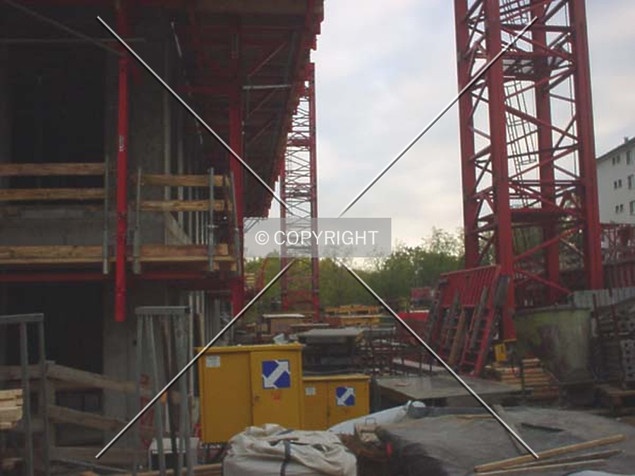 Hochhaus MainForum by Nephilim