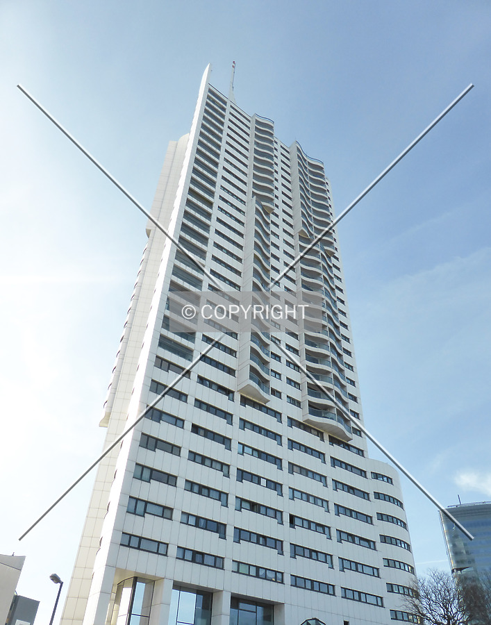 Hochhaus Neue Donau by Nephilim