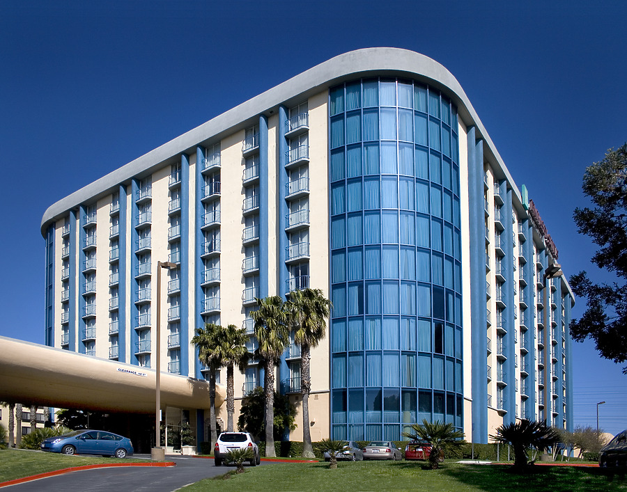 Embassy Suites Gateway/Airport by Jim Schwartz