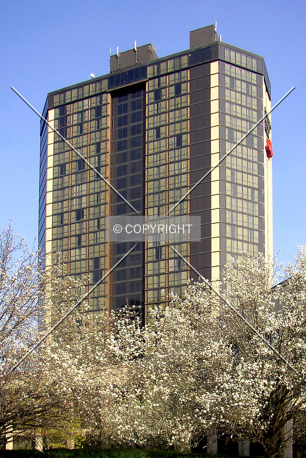 Renaissance Mobile Riverview Plaza Hotel by Chris Patriarca