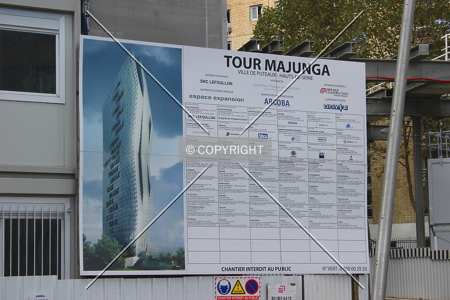 Tour Majunga by Florian Barbier