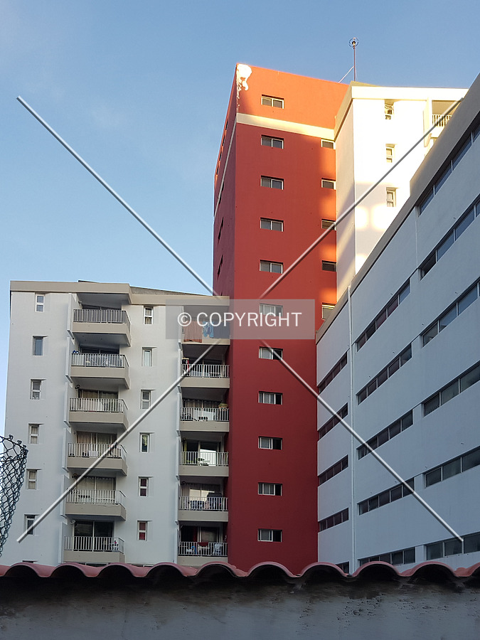 Apartamentos do Mar by Nephilim