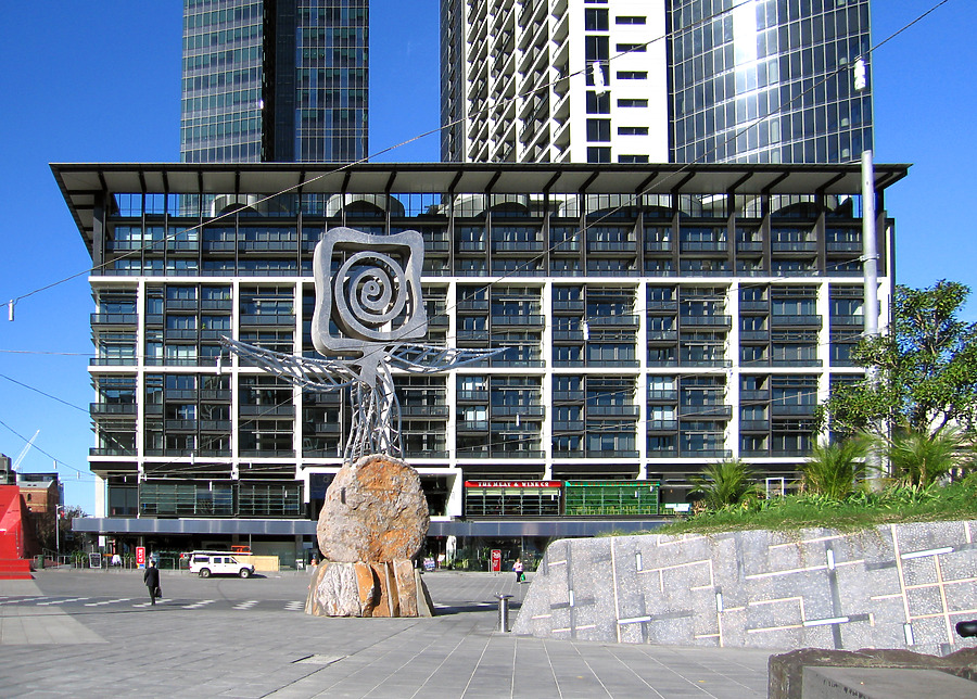 Freshwater Place Residential Tower by Wilson Ling