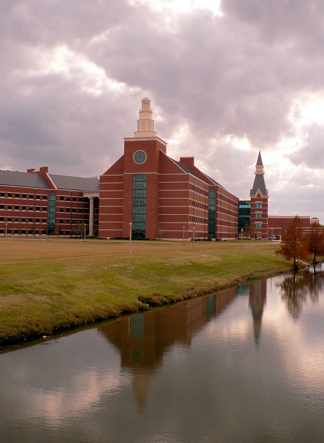 Baylor University Sciences Building by Kevin Lehnhardt