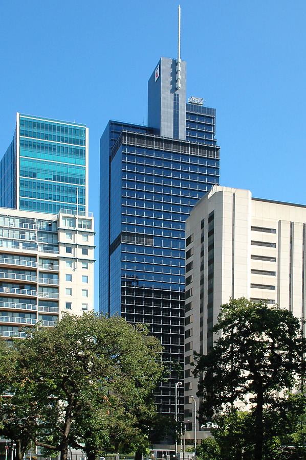 Telstra Corporate Building by John Bek