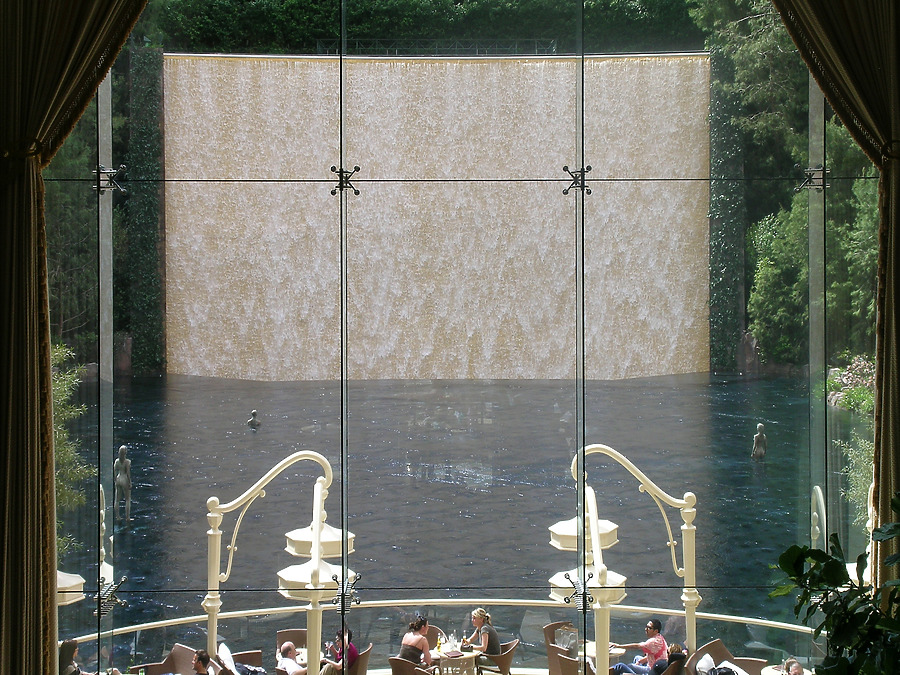 Wynn Las Vegas by Kaloian