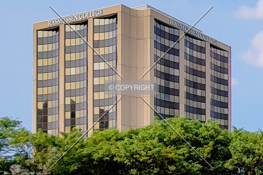 Oak Brook Regency Towers I