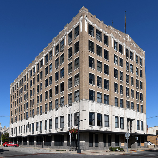 PNC Bank Building by John W. Cahill