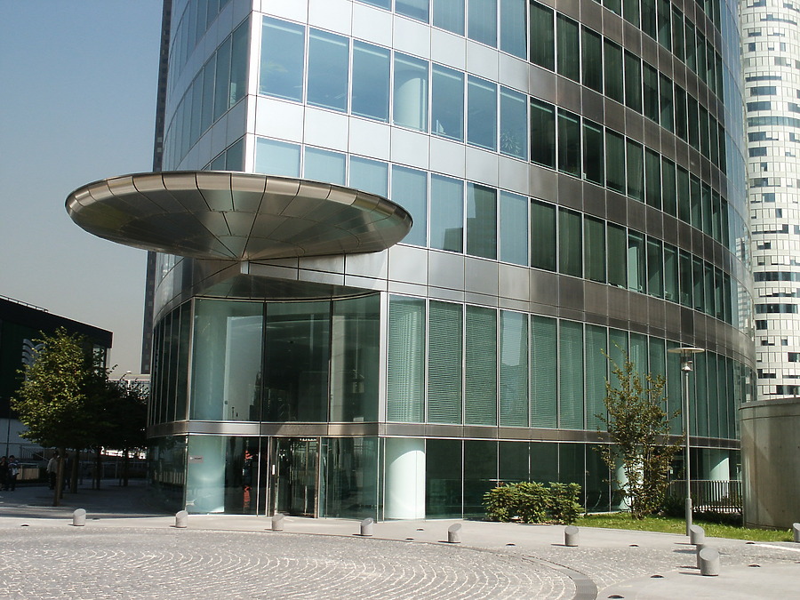 Tour EDF by Daniel Kieckhefer