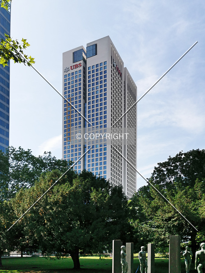 OpernTurm by Nephilim
