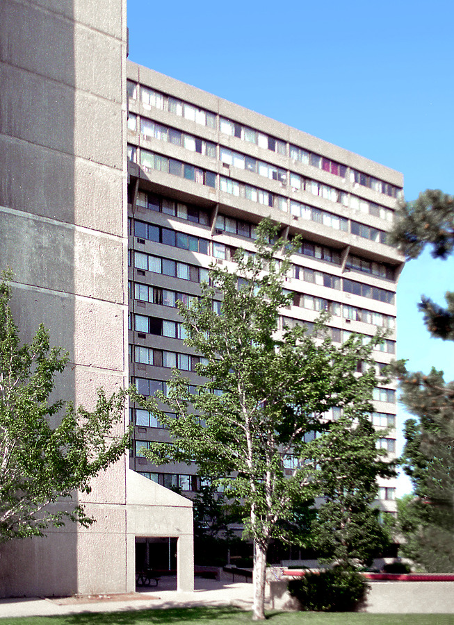 Charlotte Harbortown Lakeview Apartments by John Cahill
