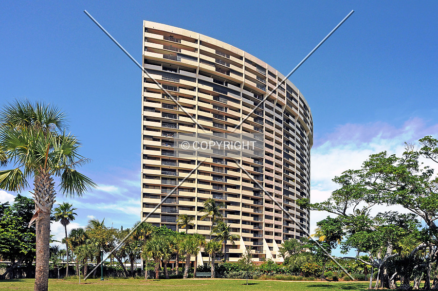 Placido Mar Condominiums by Jorge Molina